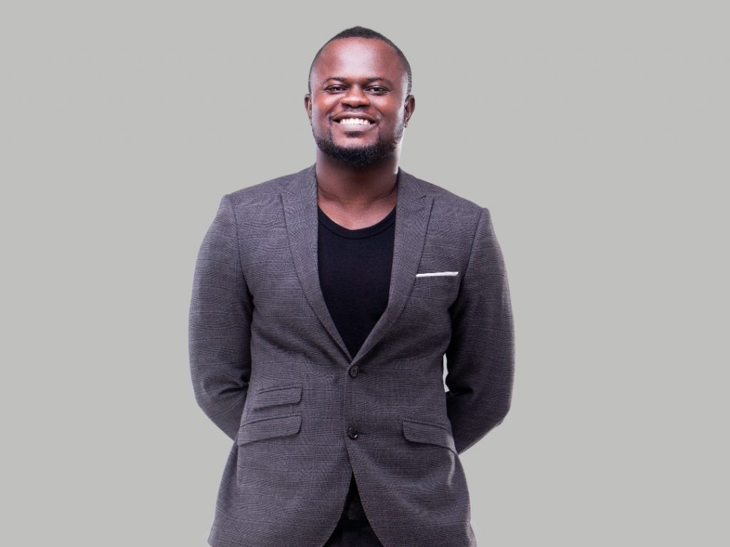Cwesi Oteng - Official pic